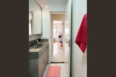 Apartamento para alugar com 63m², 2 quartos e 2 vagasBanheiro Social