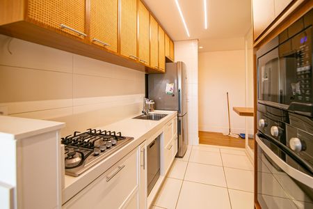 Apartamento para alugar com 95m², 2 quartos e 2 vagasCozinha