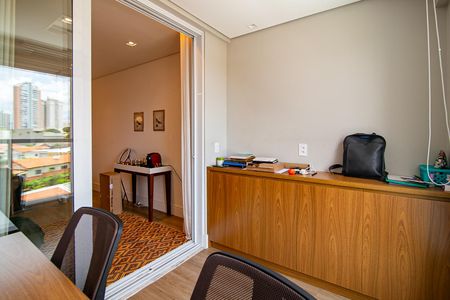 Apartamento para alugar com 95m², 2 quartos e 2 vagasEscritorio