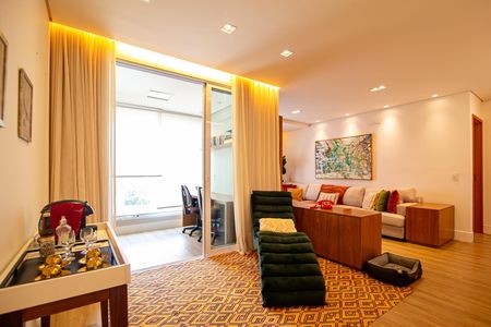 Apartamento para alugar com 95m², 2 quartos e 2 vagasSala