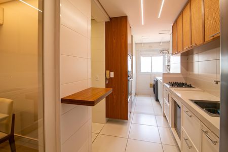 Apartamento para alugar com 95m², 2 quartos e 2 vagascozinha