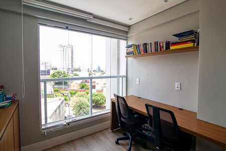 Apartamento para alugar com 95m², 2 quartos e 2 vagasEscritorio