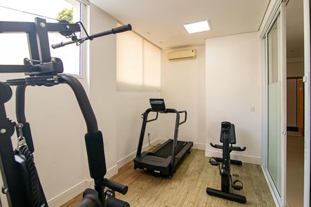 Apartamento para alugar com 95m², 2 quartos e 2 vagasÁrea comum - Academia