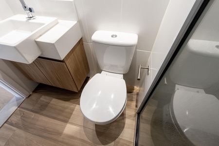 Studio à venda com 25m², 1 quarto e sem vaga Studio à venda com 25m², 1 quarto e sem vagaBanheiro