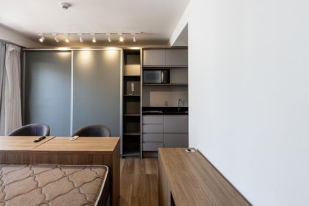 Studio à venda com 25m², 1 quarto e sem vaga Studio à venda com 25m², 1 quarto e sem vagaQuarto