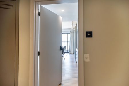 Studio à venda com 25m², 1 quarto e sem vaga Studio à venda com 25m², 1 quarto e sem vagaFechadura Eletrônica