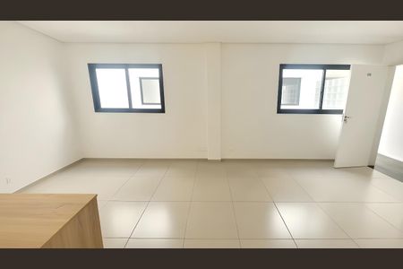 Apartamento para alugar com 45m², 2 quartos e sem vaga