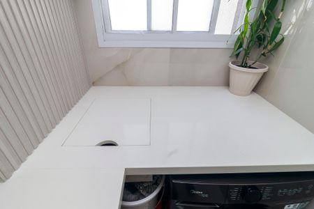 Apartamento para alugar com 42m², 2 quartos e 1 vaga Apartamento para alugar com 42m², 2 quartos e 1 vagaÁrea de Serviço