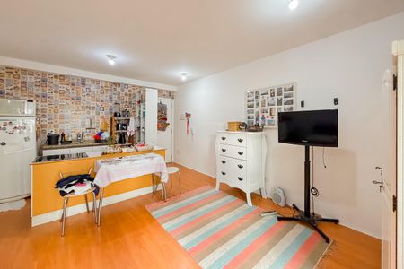 Apartamento para alugar com 39m², 1 quarto e sem vagaSala e Quarto