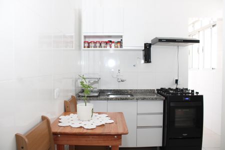 Apartamento à venda com 70m², 2 quartos e sem vagaCozinha