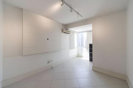 Apartamento para alugar com 126m², 1 quarto e 1 vaga