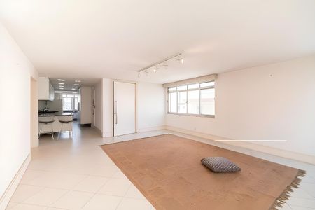 Apartamento para alugar com 126m², 1 quarto e 1 vaga