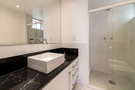 Apartamento para alugar com 126m², 1 quarto e 1 vaga