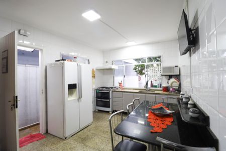 Casa para alugar com 180m², 3 quartos e 4 vagas