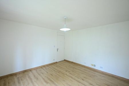 Sala de apartamento para alugar com 3 quartos, 70m² em Vila Andrade, São Paulo