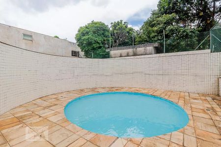 Apartamento à venda com 74m², 2 quartos e 1 vagaÁrea comum - Piscina