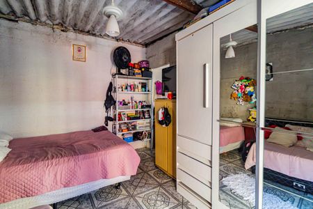 Casa à venda com 186m², 5 quartos e 3 vagas Casa à venda com 186m², 5 quartos e 3 vagasCasa 03 - Quarto