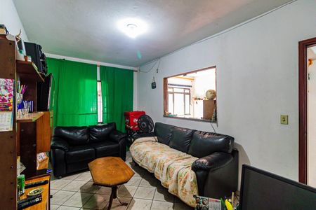 Casa à venda com 186m², 5 quartos e 3 vagas Casa à venda com 186m², 5 quartos e 3 vagasCasa 01 - Quarto 01