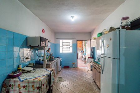 Casa à venda com 186m², 5 quartos e 3 vagas Casa à venda com 186m², 5 quartos e 3 vagasCasa 01 - Cozinha