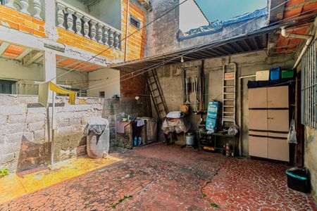 Casa à venda com 186m², 5 quartos e 3 vagas Casa à venda com 186m², 5 quartos e 3 vagasCasa 01 - Quintal