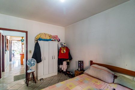 Casa à venda com 186m², 5 quartos e 3 vagas Casa à venda com 186m², 5 quartos e 3 vagasCasa 01 - Quarto 02