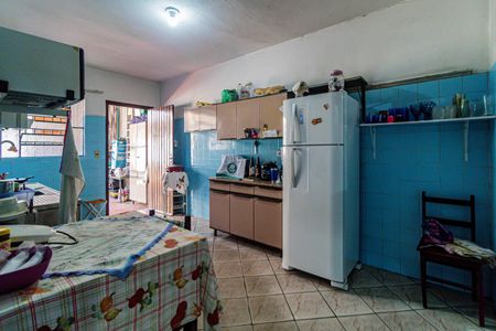 Casa à venda com 186m², 5 quartos e 3 vagas Casa à venda com 186m², 5 quartos e 3 vagasCasa 01 - Cozinha
