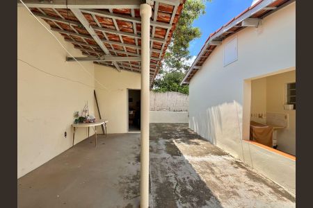 Casa à venda com 141m², 3 quartos e 1 vagaQuintal