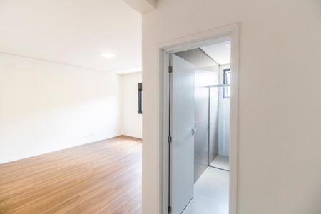 Casa de condomínio à venda com 387m², 4 quartos e 5 vagas Casa de condomínio à venda com 387m², 4 quartos e 5 vagasSuíte 4