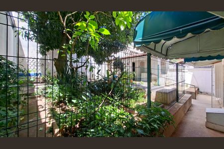 Casa para alugar com 280m², 5 quartos e 2 vagas