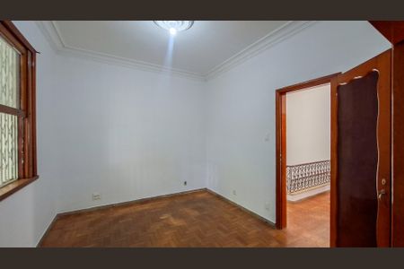 Casa para alugar com 280m², 5 quartos e 2 vagas