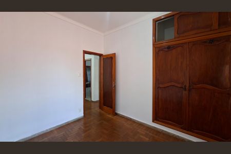 Casa para alugar com 280m², 5 quartos e 2 vagas