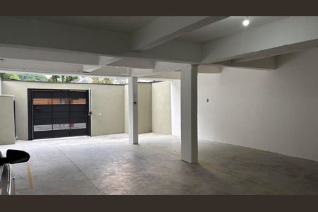 Apartamento à venda com 108m², 2 quartos e 2 vagas Apartamento à venda com 108m², 2 quartos e 2 vagasGaragem