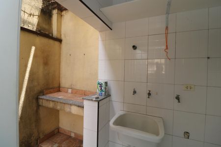 Casa para alugar com 100m², 3 quartos e 3 vagasÁrea de Serviço