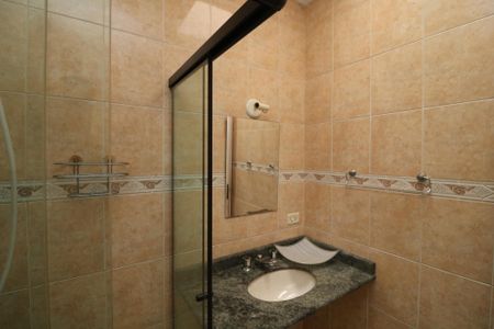 Casa para alugar com 100m², 3 quartos e 3 vagasBanheiro