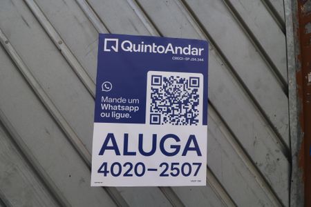 Casa para alugar com 100m², 3 quartos e 3 vagasFachada