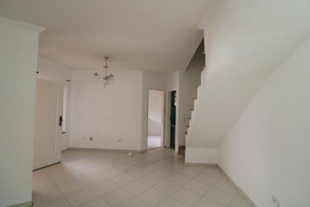 Sala de casa para alugar com 3 quartos, 100m² em Vila Zelina, São Paulo