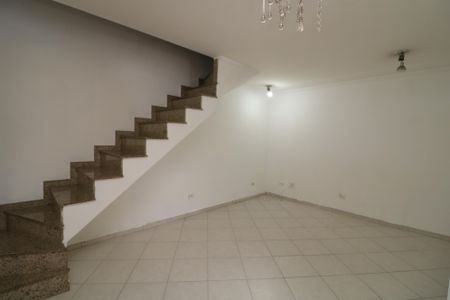 Sala de casa para alugar com 3 quartos, 100m² em Vila Zelina, São Paulo