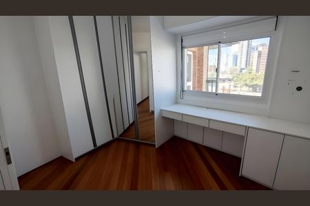 Apartamento para alugar com 4 quartos, 120m² em Pinheiros, São Paulo