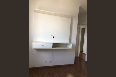 Sala de apartamento para alugar com 3 quartos, 77m² em Tamboré, Barueri