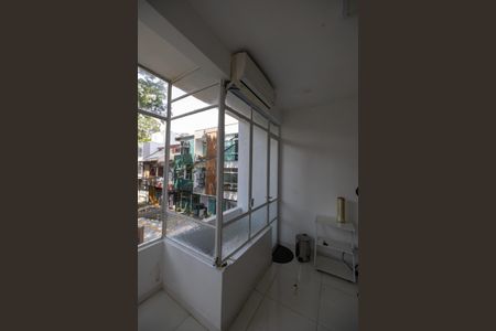 Sala 1 de kitnet/studio à venda com 2 quartos, 100m² em Alphaville Comercial, Barueri