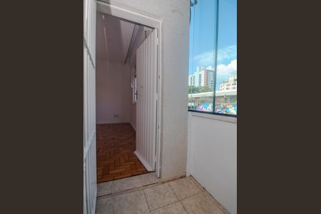 Apartamento à venda com 83m², 2 quartos e 1 vagaVaranda