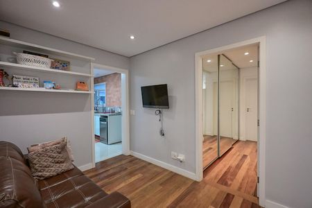 Apartamento à venda com 205m², 4 quartos e 4 vagasSala de Tv