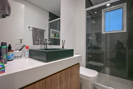 Apartamento à venda com 205m², 4 quartos e 4 vagasBanheiro Suíte 1