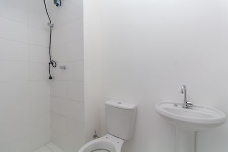 Apartamento para alugar com 31m², 2 quartos e sem vaga Apartamento para alugar com 31m², 2 quartos e sem vagaBanheiro