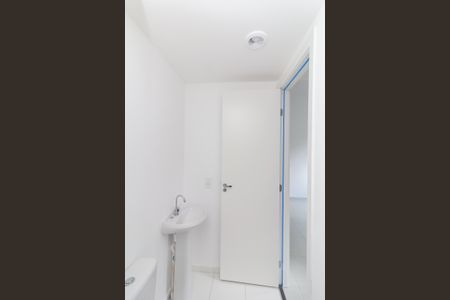 Apartamento para alugar com 31m², 2 quartos e sem vaga Apartamento para alugar com 31m², 2 quartos e sem vagaBanheiro
