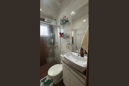 Apartamento à venda com 72m², 2 quartos e 1 vagaBanheiro