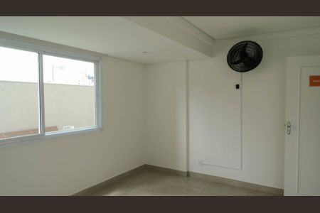 Apartamento para alugar com 37m², 1 quarto e 1 vaga