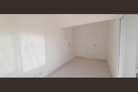 Apartamento para alugar com 37m², 1 quarto e 1 vaga