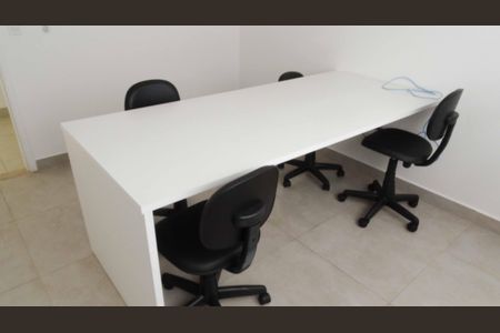 Apartamento para alugar com 37m², 1 quarto e 1 vaga