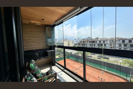 Varanda de apartamento para alugar com 2 quartos, 77m² em Recreio dos Bandeirantes, Rio de Janeiro